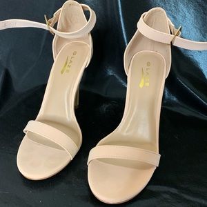 Light pink heels | GLAZE SIZE 6.5